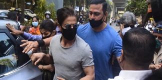 ആര്യനെ കാണാനെത്തി ഷാരൂഖ് ഖാൻ; ആദ്യ സന്ദർശനം shah-rukh-khan-arthur-road-jail