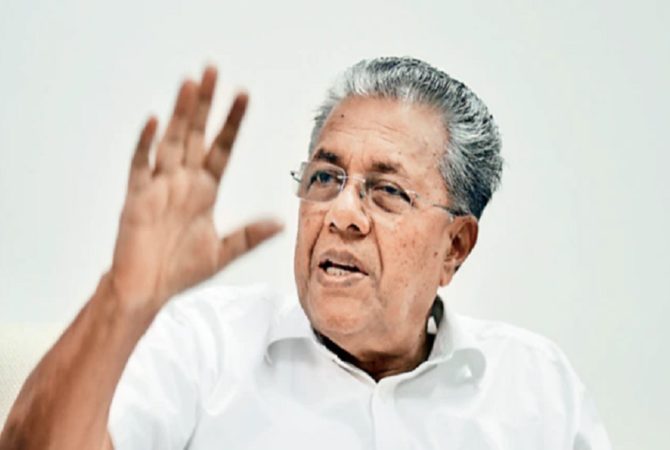 ‘പുറത്ത് നിക്കടോ’; മാദ്ധ്യമ പ്രവർത്തകരോട് ക്ഷുഭിതനായി പിണറായി വിജയൻ CM-Chief Justice held meeting; It is hinted that 'Bribery' is behind the controversy