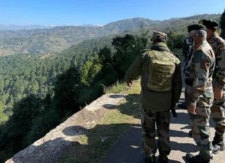 mm-naravane-in-kashmir