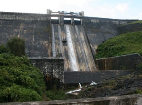 ജലനിരപ്പ് ഉയർന്നു; ഷോളയാർ ഡാം തുറക്കും, ജാഗ്രതാ നിർദ്ദേശം നൽകി അധികൃതർ Sholayar Dam Will Open Today Due To The Water Level Increase