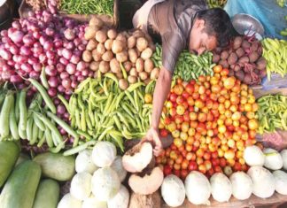 ചില്ലറ വിപണിയിൽ കുറയാതെ പച്ചക്കറിവില; സർക്കാർ ഇടപെടലിൽ പ്രതീക്ഷ