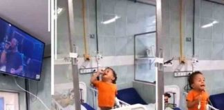 ആശുപത്രി കിടക്കയിലും ഇഷ്ട ഗാനം ആസ്വദിച്ച് പാടി കുരുന്ന്; ഏറ്റെടുത്ത് സോഷ്യൽ മീഡിയ He sang his favorite song in a hospital bed