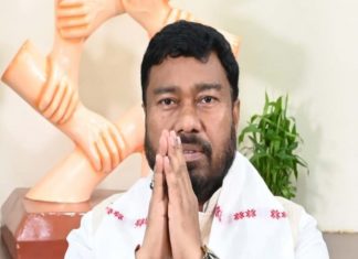ഇന്ധനവില വർധന; സൗജന്യ വാക്സിൻ നൽകാനെന്ന് കേന്ദ്രമന്ത്രി Rameswar-Teli