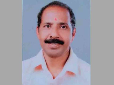 ബൈക്കിന് മുകളിൽ മരം വീണ് മാദ്ധ്യമ പ്രവർത്തകൻ മരിച്ചു journalist-died