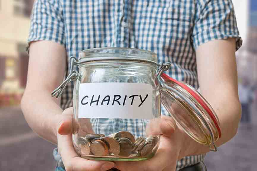 raise-money-for-the-treatment-of-a-classmate's-father raise-money-for-the-treatment-of-a-classmate's-father