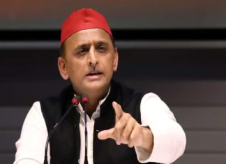akhilesh-yadav-attacks-centre