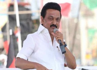 വീണ്ടും ജനപ്രിയ തീരുമാനം; അകമ്പടി വാഹനങ്ങളുടെ എണ്ണം വെട്ടിക്കുറച്ച് സ്റ്റാലിൻ MK Stalin Halved His Convoy