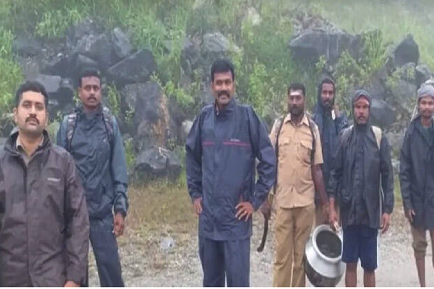 policemen found policemen found-malambuzha