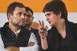 Priyanka-Gandhi-leaves-for-Lakhimpur-Kheri-with-Rahul