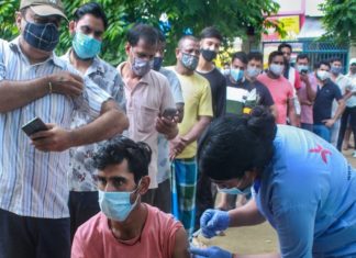 രാജ്യത്ത് 24 മണിക്കൂറിൽ 20,799 പേർക്ക് കോവിഡ്; 12,297 കേസുകളും കേരളത്തിൽ Covid Updates in India