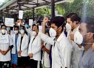 doctors protest kerala