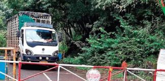 เดจเดฟเดฏเดจเตเดคเตเดฐเดฃเด เดคเตเดเดฐเตเดจเตเดจเต; เดเตเดฐเดณ-เดเตเดเดเต เดฌเดธเต เดฏเดพเดคเตเดฐเดพ เดจเดฟเดฐเตเดงเดจเด เดตเตเดฃเตเดเตเด เดจเตเดเตเดเดฟ Karnataka Extends The Kerala-Kudagu Bus travel Ban