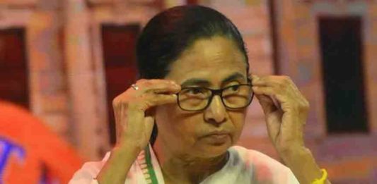 തൃണമൂലിൽ കൊഴിഞ്ഞുപോക്ക് തുടരുന്നു; മുതിർന്ന എംപി അമിത് ഷായെ കണ്ടു Bhabanipur bypoll Counting Today