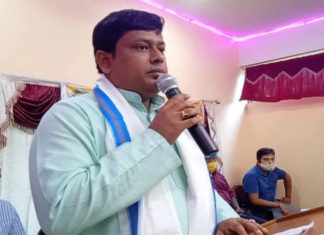 ബംഗാൾ ബിജെപിയിൽ നേതാക്കൾ പുറത്തേക്ക്; അപേക്ഷയുമായി പാർടി അധ്യക്ഷൻ west-bengal-bjp-conflict