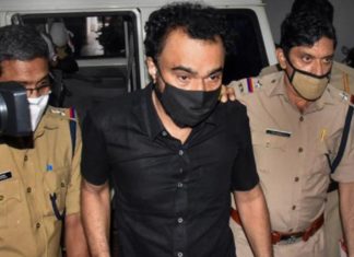 നടൻ വിക്രമിന്റെ പേരിലും മോൻസൺ തട്ടിപ്പ്; 50 കോടിയ്ക്ക് സ്ഥാപനം വാങ്ങാൻ ശ്രമം