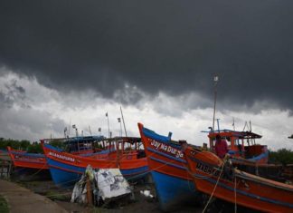 ‘അസാനി’ ചുഴലിക്കാറ്റ്; ബംഗാൾ ഉൾക്കടലിൽ മൽസ്യ ബന്ധനത്തിന് നിരോധനം 'Asani' hurricane