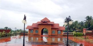 Tourists In Kottakkunnu Tourist Center In Malappuram