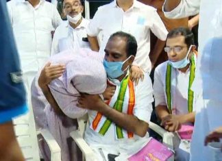 Congress struggle continues, Mofia's mother arrives on the scene