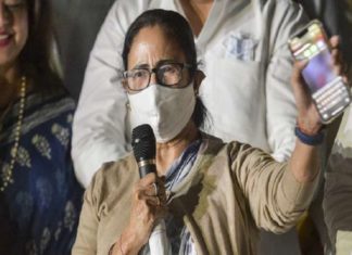 അഖിലേഷിന് ആവശ്യമെങ്കിൽ സഹായിക്കാന് തയ്യാറാണ്; മമതാ ബാനർജി mamata-banerjee