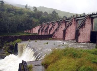 Two More Shutters Are Opened In Mullapperiyar Dam Due To Water Level Hike