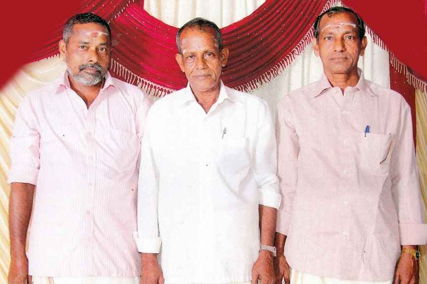 Thiruvilwamala Gopi with Brothers