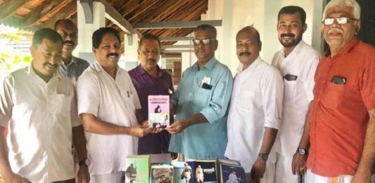 'Priyadarshini Vedi' Donates books to MI High School Library