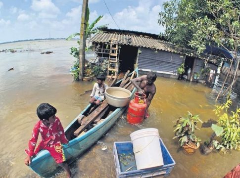 Heavy Rain Continues And Issues In Kuttanadu