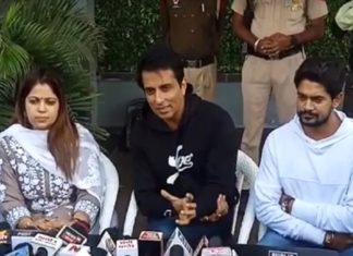 sonu-sood-sister