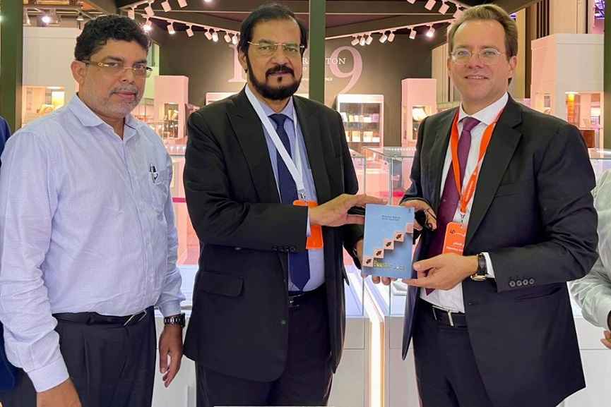 20 year old Muhsina's 'Booster Dose' was released in Sharjah IBS 20 year old Muhsina's 'Booster Dose' was released in Sharjah IBS