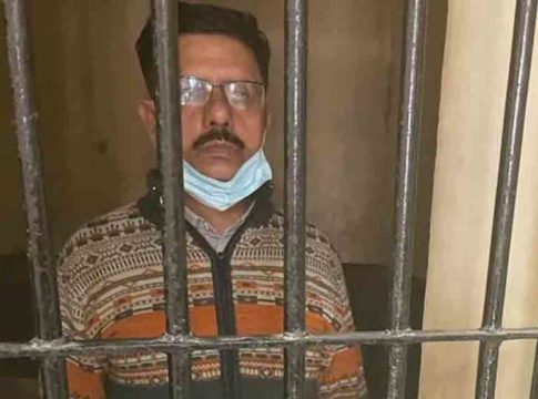 ജീവനക്കാരിയെ പീഡിപ്പിച്ചു; യുപി സർക്കാർ ഉദ്യോഗസ്ഥൻ അറസ്റ്റിൽ Employee-harassed;-UP-government-official-arrested