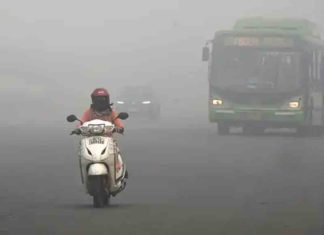 Delhi's air pollution index rises to 372