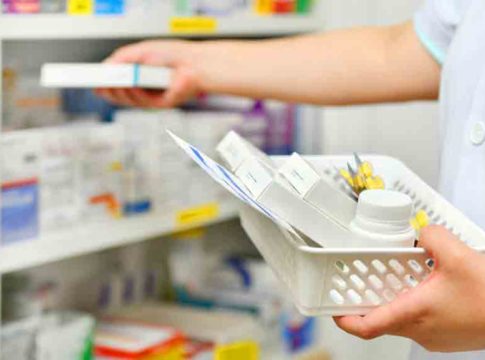 Medical-shop-owner-denies-medicine-to-woman