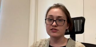 Us Women Speaks Different Accent