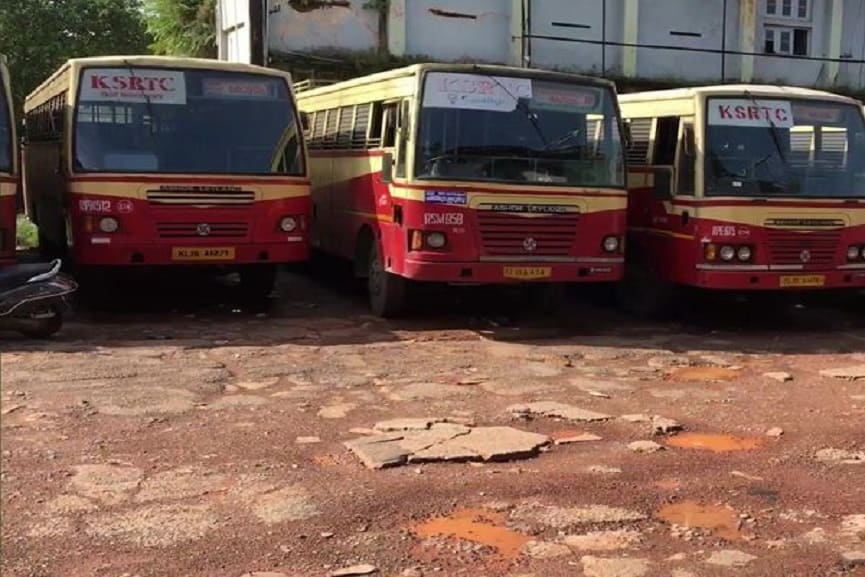 Maximum services Using Emplyoees Who not Support The Strike Today Maximum services Using Emplyoees Who not Support The Strike Today