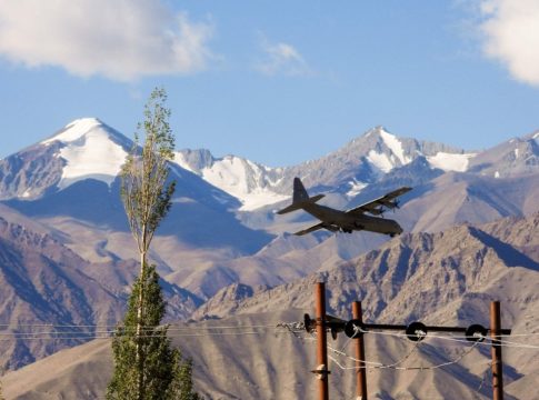 ഹിമാലയത്തിൽ ചൈന ഒപ്റ്റിക്കൽ ഫൈബർ ശൃംഖല സ്ഥാപിച്ചു; റിപ്പോർട് india-china