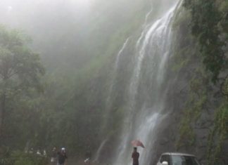 അട്ടപ്പാടിയിൽ കനത്ത മഴ തുടരുന്നു; ഗതാഗതത്തിന് നിയന്ത്രണം rain in Attappadi churam