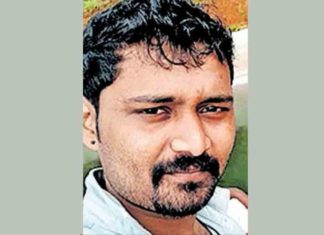 സൺഷേഡിലേക്ക് ഓടിക്കയറിയ മൂന്നര വയസുകാരന്റെ ‘രക്ഷകനെ’ തിരിച്ചറിഞ്ഞു Man-saves-the-three-and-a-half-year-old