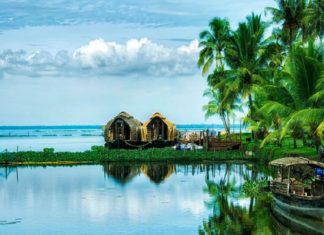 ഐക്യകേരളം 65ന്റെ നിറവിൽ; ചരിത്രത്തെ അഭിമാനത്തോടെ വിലയിരുത്തണമെന്ന് മുഖ്യമന്ത്രി