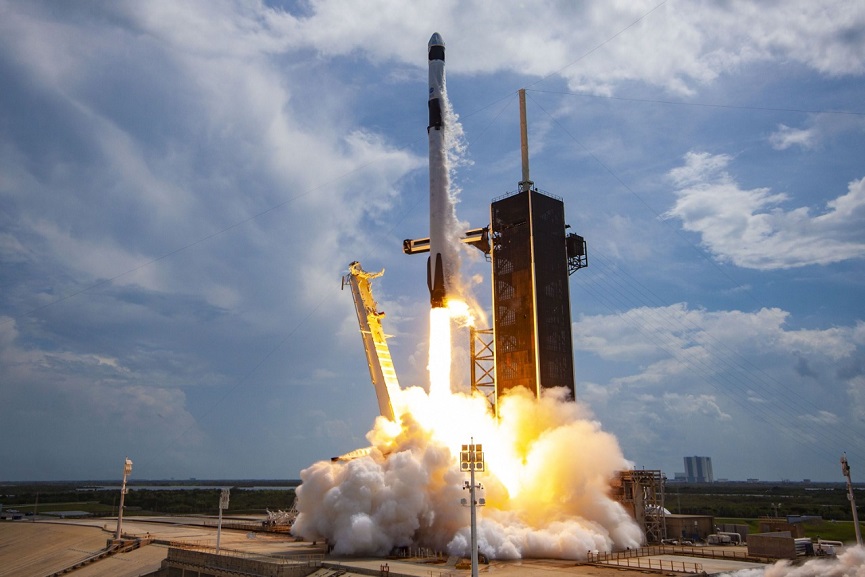 space-x-falcon