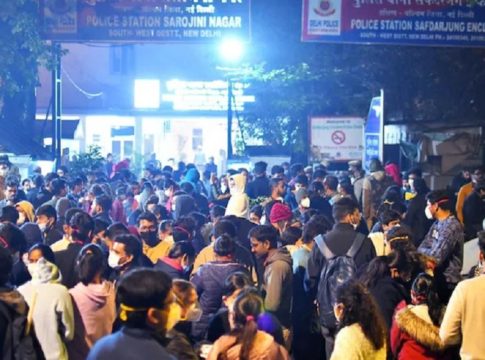 delhi-doctors-protest