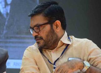 കിഴക്കമ്പലം ആക്രമണത്തിന്റെ പേരിൽ കേരളത്തിലെ അതിഥി തൊഴിലാളികളെ വേട്ടയാടരുത്; സ്പീക്കർ Do not hunt down guest workers in Kerala over kizhakkambalam attack; Speaker