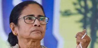 ഗോവയിലെ ജനങ്ങളെ ഭിന്നിപ്പിക്കുന്നു; മുൻ എംഎൽഎ ഉൾപ്പടെ 5 പേർ തൃണമൂൽ വിട്ടു Divides the people of Goa; Five people, including a former MLA, have left Trinamool