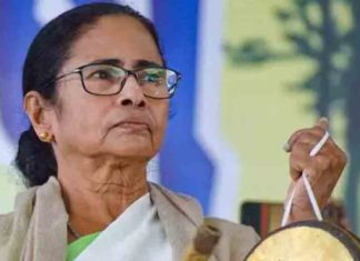 Divides the people of Goa; Five people, including a former MLA, have left Trinamool