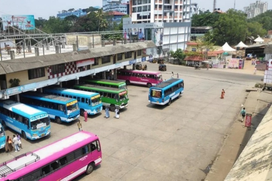bus-strike bus strike in thalassery route