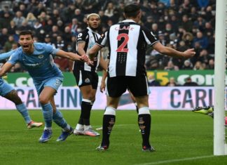 เดชเตเดฐเตเดฎเดฟเดฏเตผ เดฒเตเดเต; เดธเดฟเดฑเตเดฑเดฟเดเตเดเต เดตเดฟเดเดฏเดเตเดเตเดคเดฟเดชเตเดชเต, เดเตเตฝเดธเดฟเดเตเดเตเด เดฒเดฟเดตเตผเดชเตเดณเดฟเดจเตเด เดธเดฎเดจเดฟเดฒ Newcastle-United-v-Manchester-City-Premier-League