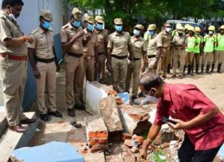 Children-killed-in-toilet-collapse;-Three-people-were-arrested