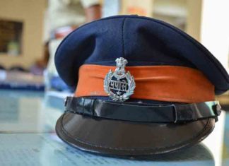 The police officer was dismissed