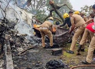 Helicopter crash; Army to honor rescuers
