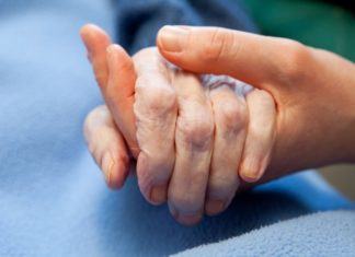 പാലിയേറ്റീവ് രംഗത്ത് കേരളത്തിന് വളർച്ച; പരിചരിക്കുന്നത് രണ്ടരലക്ഷത്തോളം കിടപ്പു രോഗികളെ palliative care patients