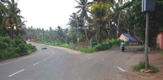 നിർമാണത്തിൽ അപാകത; തെക്കിൽ- ആലട്ടി റോഡിൽ അപകടം പതിവാകുന്നു